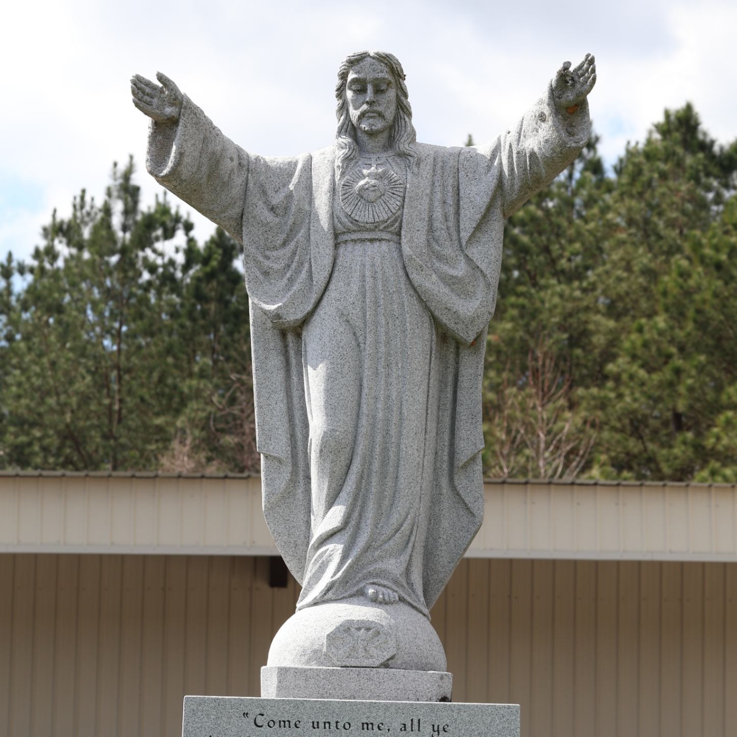 Statues & Hand-Carved Sculptures